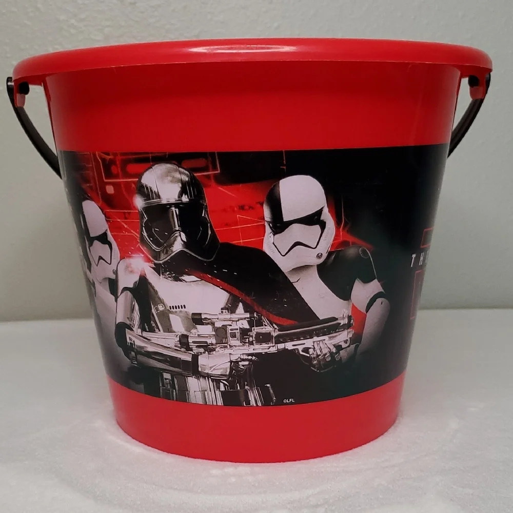 Star Wars Bucket The Last Jedi Storm Trooper Halloween Costume Beach Toys